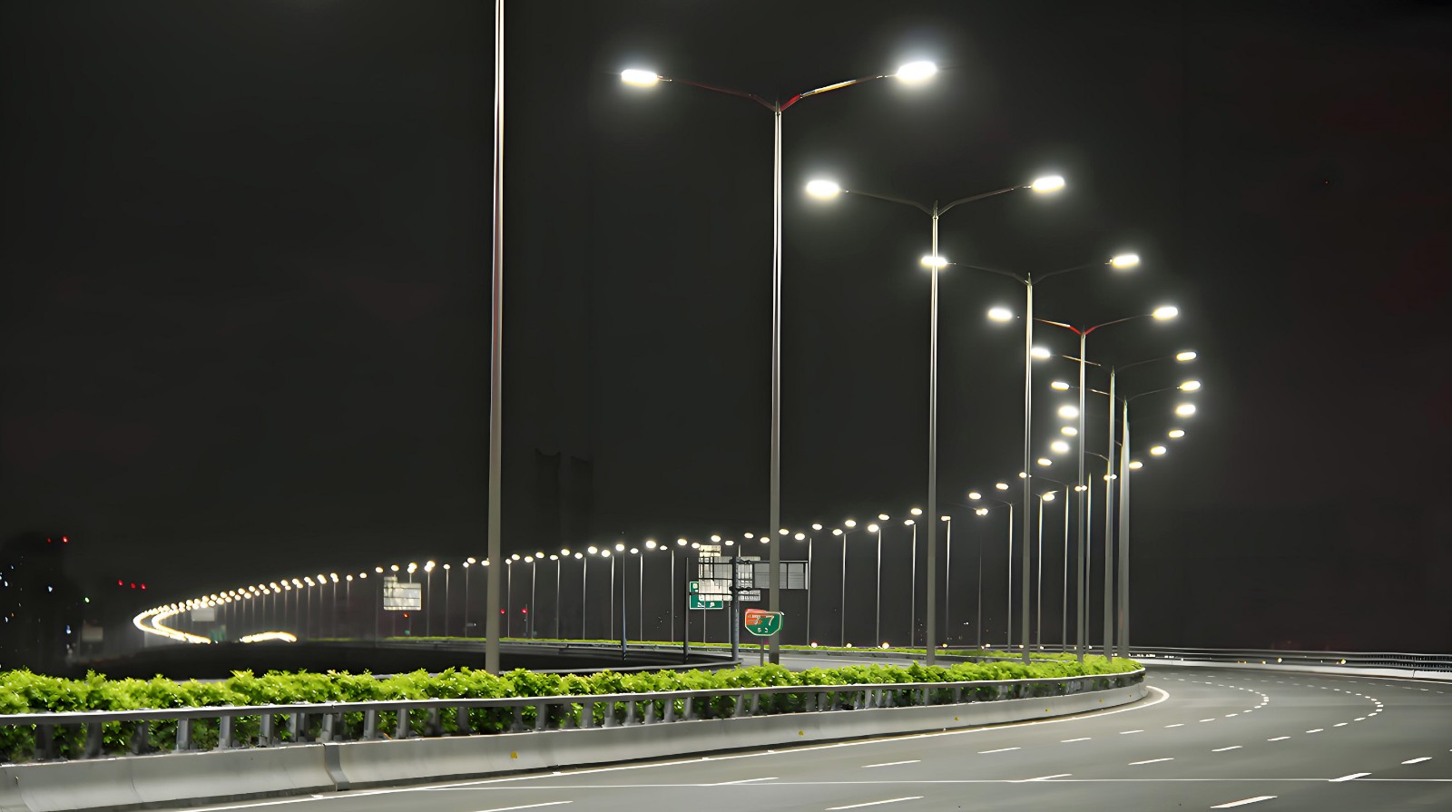 解决路灯1.jpg